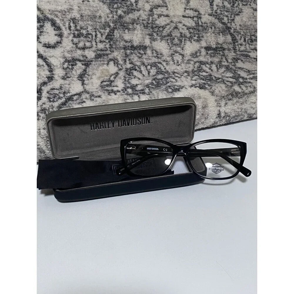 NEW Harley-Davidson Cat-Eye RX Eyeglasses in a Glossy Black Frame